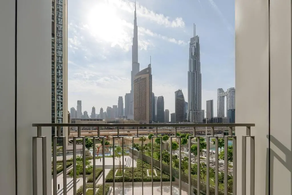 Luxurious 2Br Apartment With Burj Khalifa View Dubai