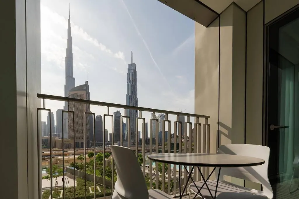 Luxurious 2Br Apartment With Burj Khalifa View Dubai United Arab Emirates