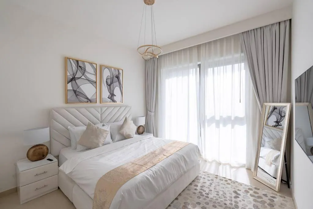 Luxurious 2Br Apartment With Burj Khalifa View Dubai 0*,