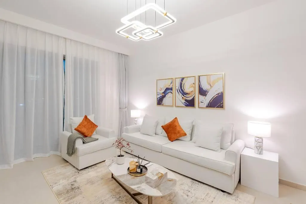 Luxurious 2Br Apartment With Burj Khalifa View Dubai United Arab Emirates