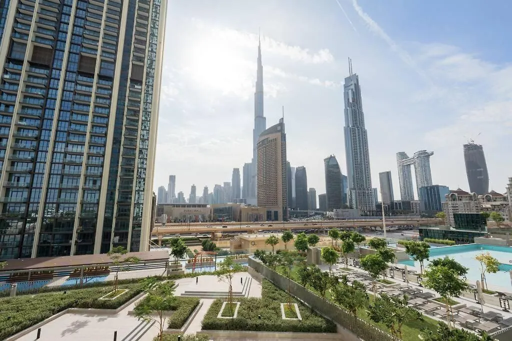 Luxurious 2Br Apartment With Burj Khalifa View Dubai